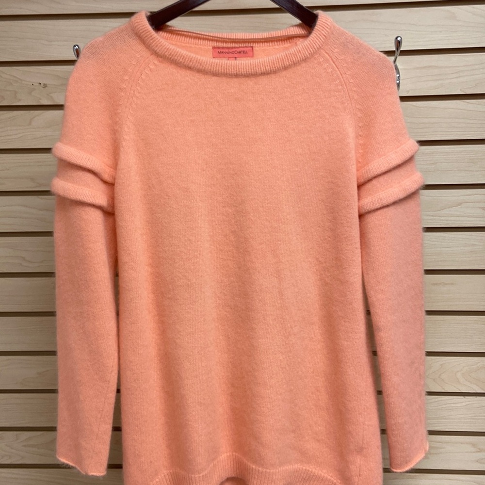 Manning Cartell unique women Angora sweater Size Small